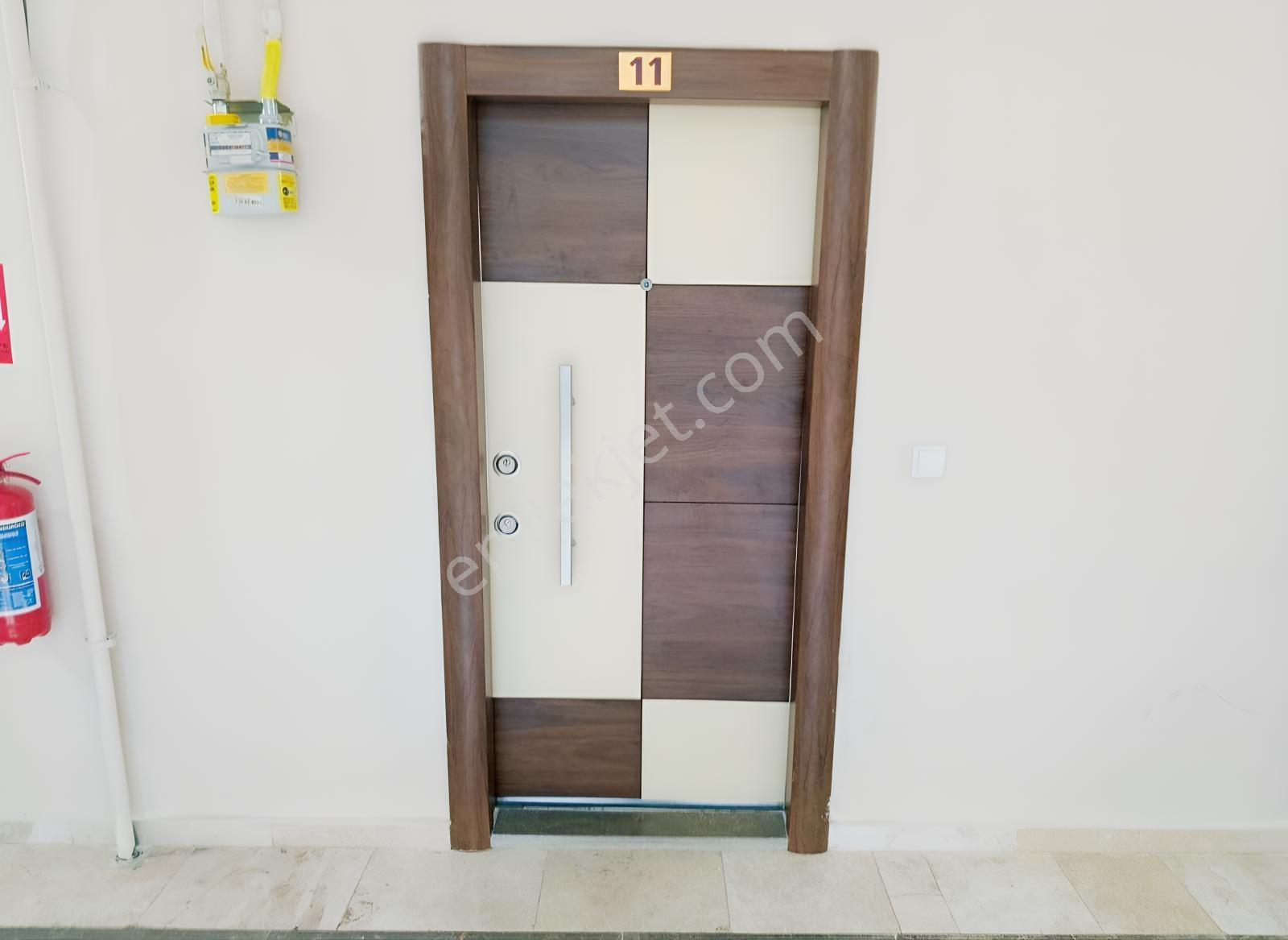 Cb Mark'tan Başiskele'de Satılık Site İçi 2+1 Ara Kat Daire — fotoğraf 26