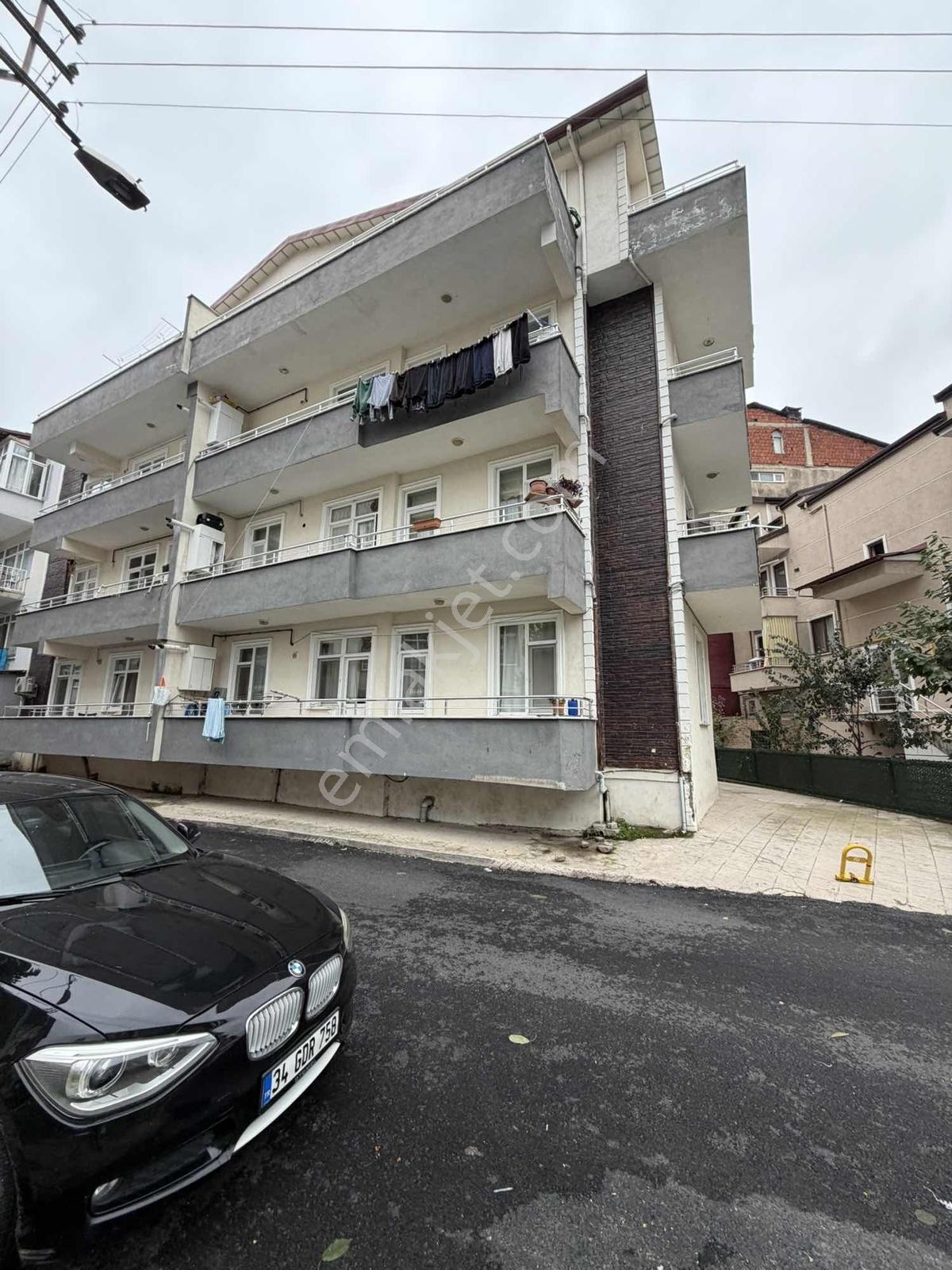 Gölcük Merkez Mh Donanma Yakını 3+1 Çatı Dubleks — fotoğraf 2