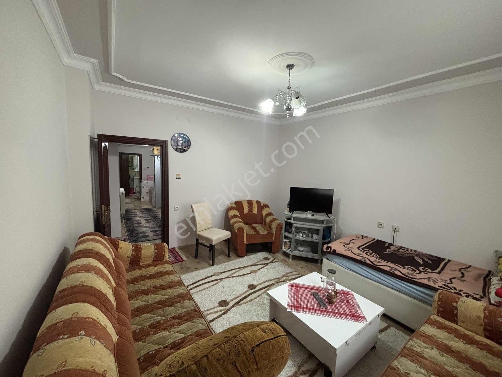 Mevlana Mah.de Satılık Mutfak Salon Ayrı 2+1 Fırsat Daire — fotoğraf 8