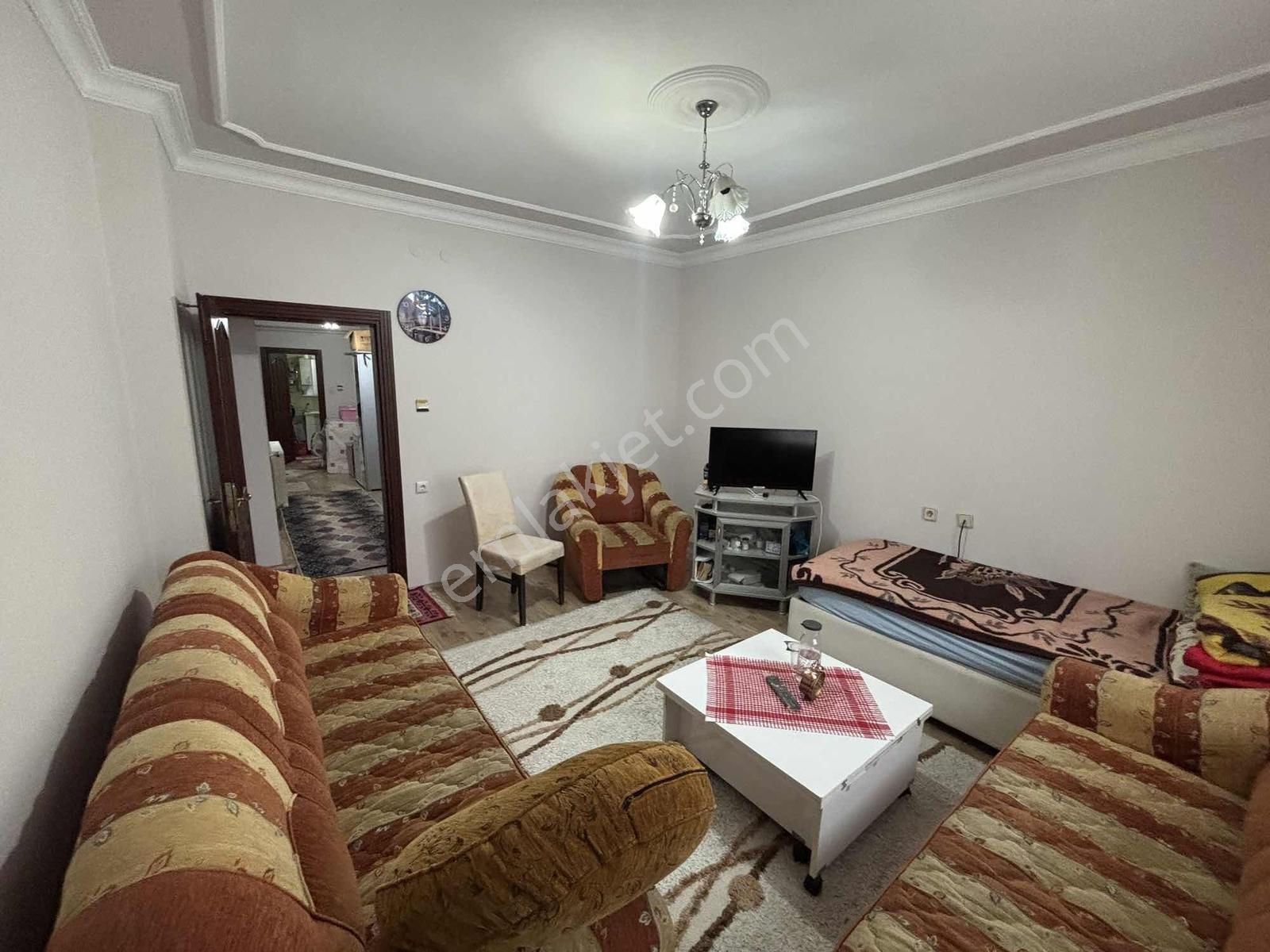 Mevlana Mah.de Satılık Mutfak Salon Ayrı 2+1 Fırsat Daire — fotoğraf 10
