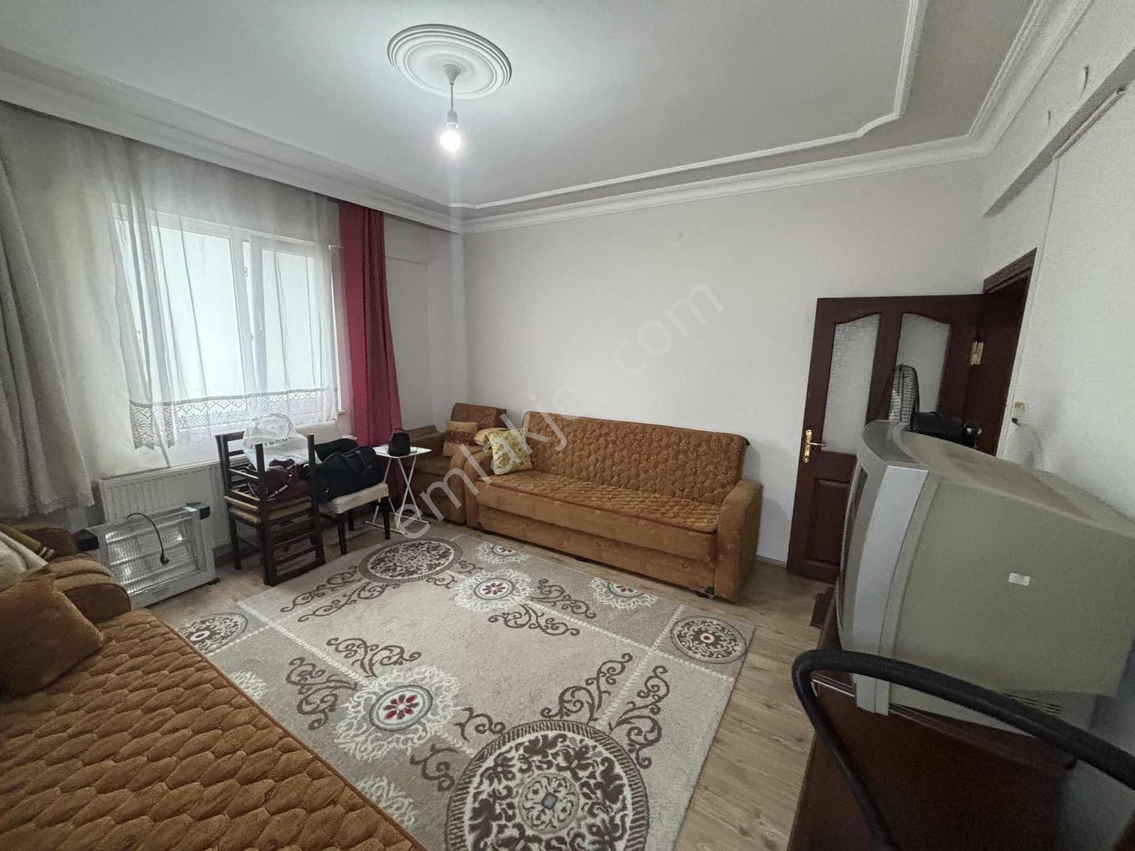 Mevlana Mah.de Satılık Mutfak Salon Ayrı 2+1 Fırsat Daire — fotoğraf 18