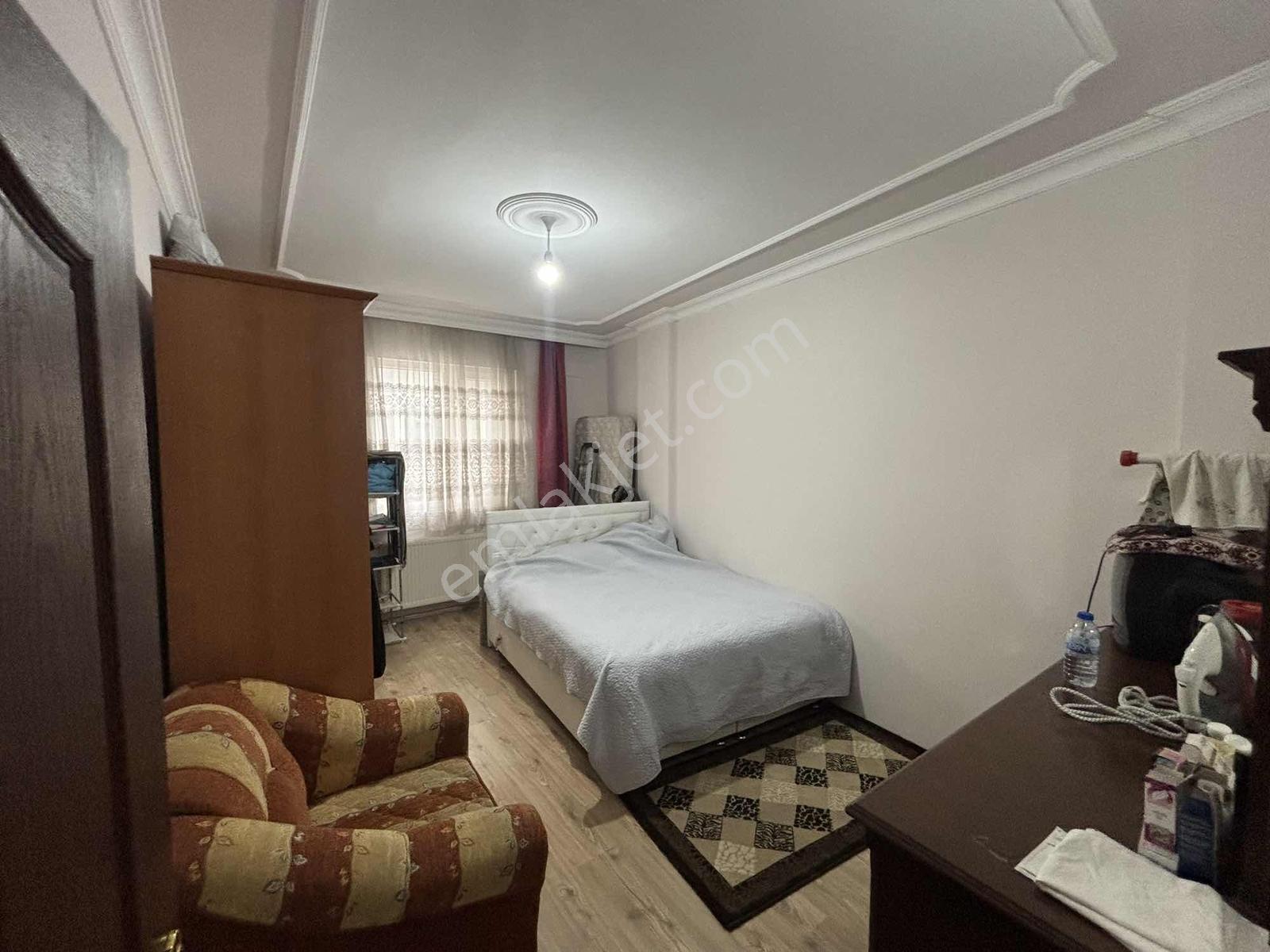 Mevlana Mah.de Satılık Mutfak Salon Ayrı 2+1 Fırsat Daire — fotoğraf 23