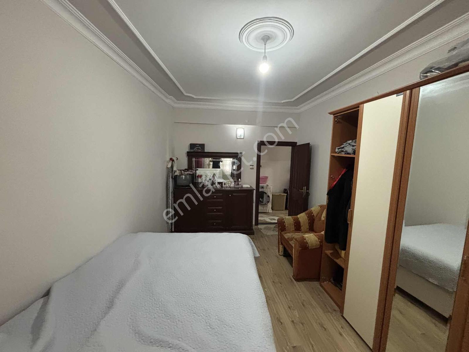 Mevlana Mah.de Satılık Mutfak Salon Ayrı 2+1 Fırsat Daire — fotoğraf 25