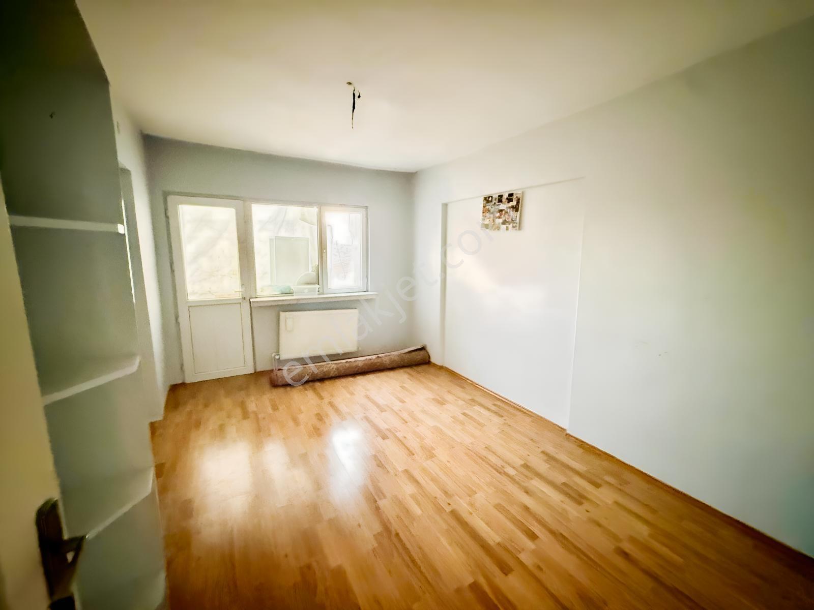 Yzg Den Seylap Caddesi Üzerinde Satılık Asansörlü 3+1 Daire — fotoğraf 24