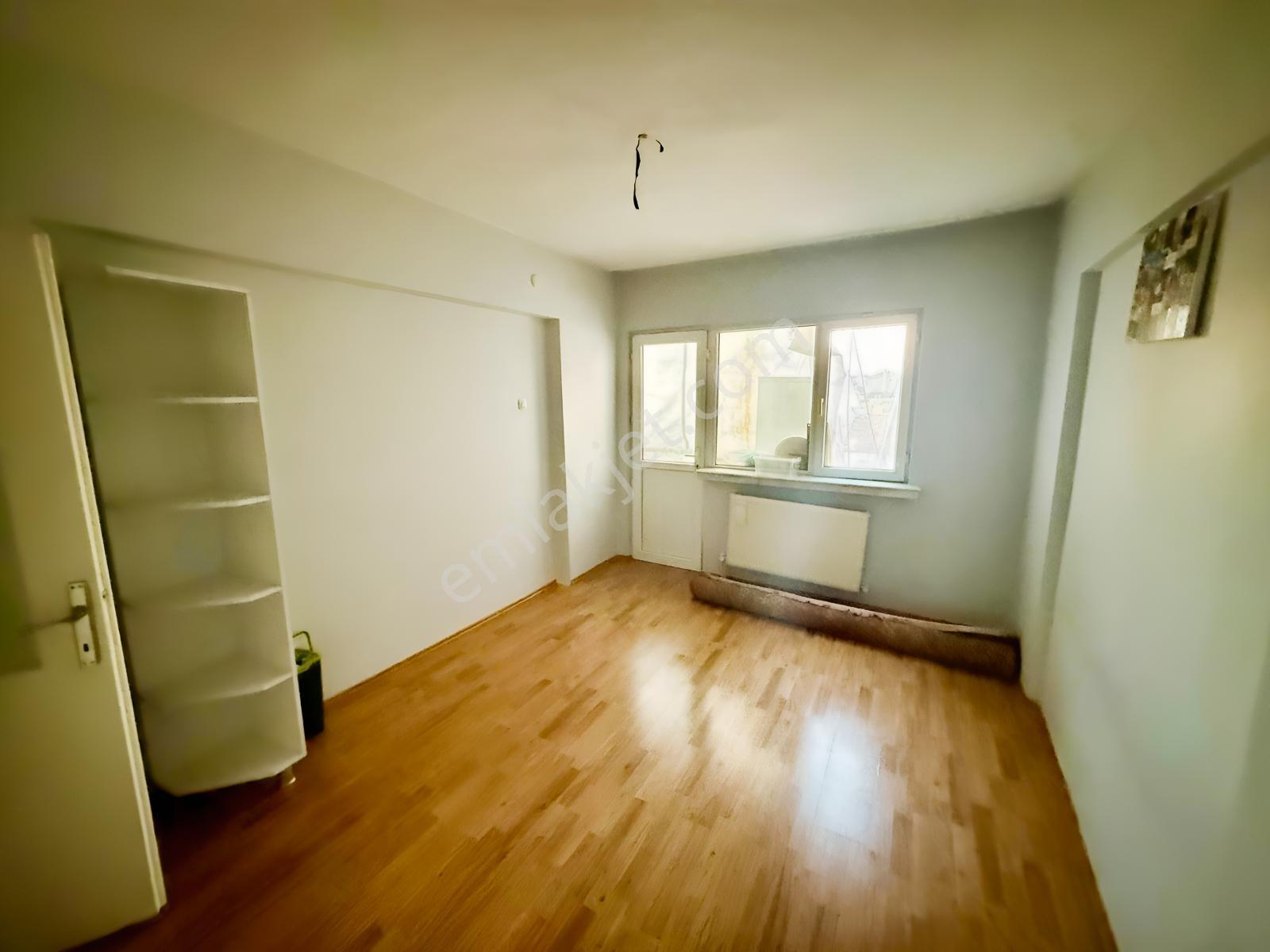 Yzg Den Seylap Caddesi Üzerinde Satılık Asansörlü 3+1 Daire — fotoğraf 25
