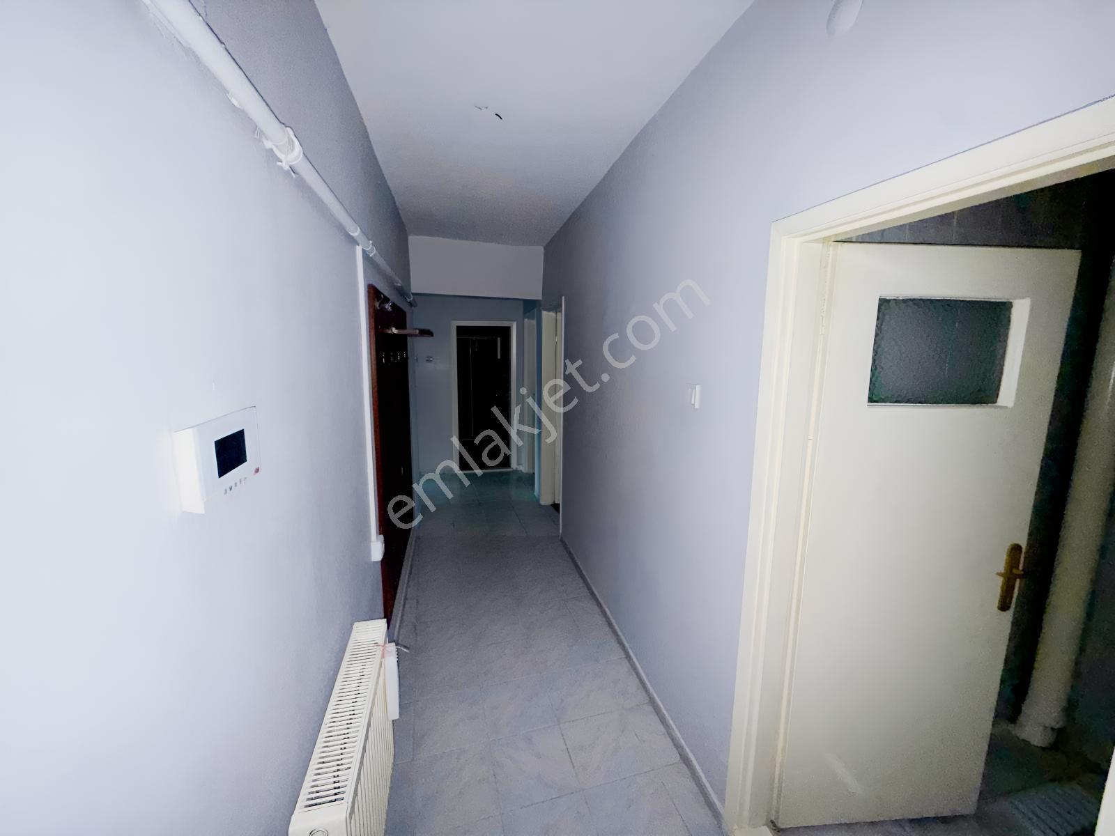 Yzg Den Seylap Caddesi Üzerinde Satılık Asansörlü 3+1 Daire — fotoğraf 29
