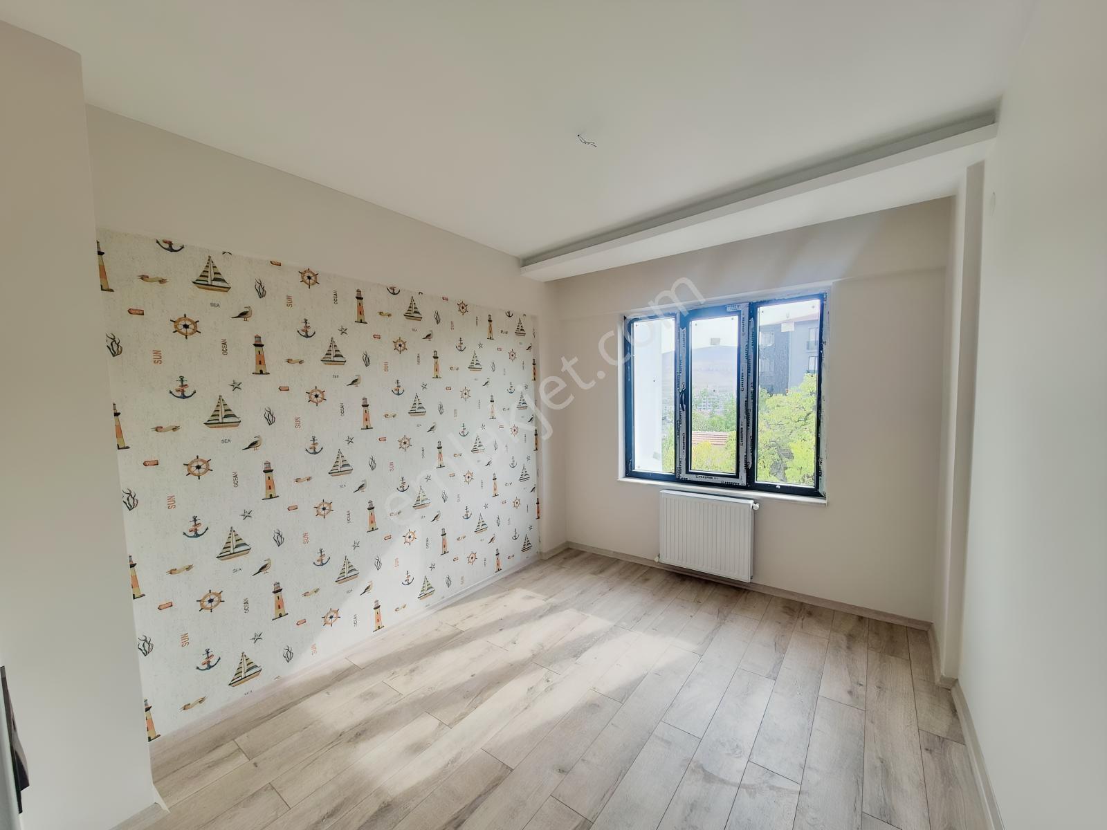 Abdullahpaşada Satılık 2+1 Daire — fotoğraf 9