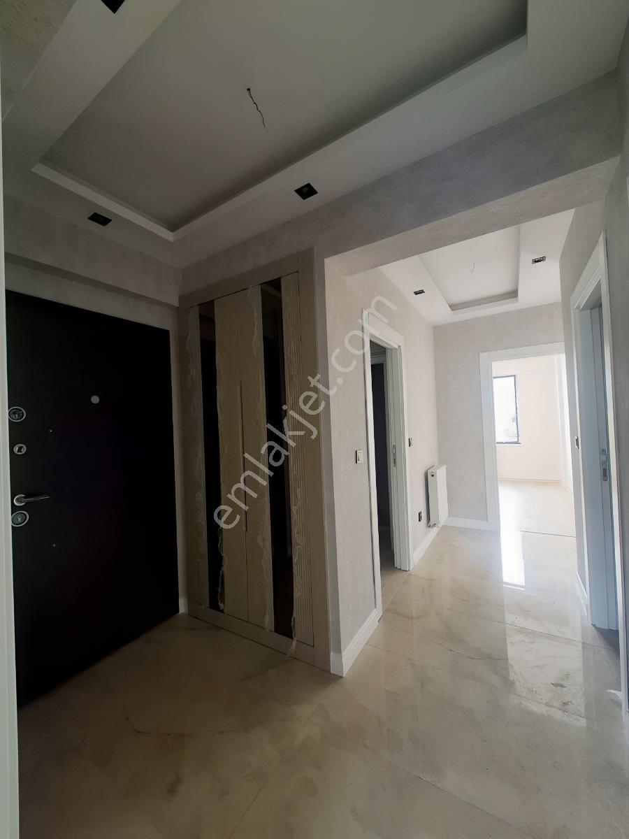 Abdullahpaşada Satılık 2+1 Daire — fotoğraf 13