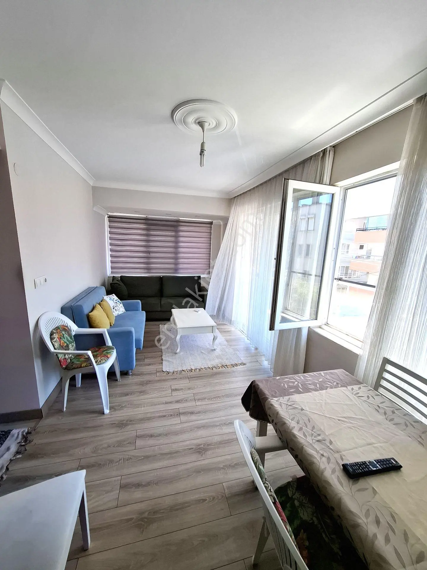 𝄞melodi'den Akçay Merkez'in Fırsatı Eşyalı Ada Mutfaklı Denize 350mt Ön Cephe 2+1 Dairesi — fotoğraf 8