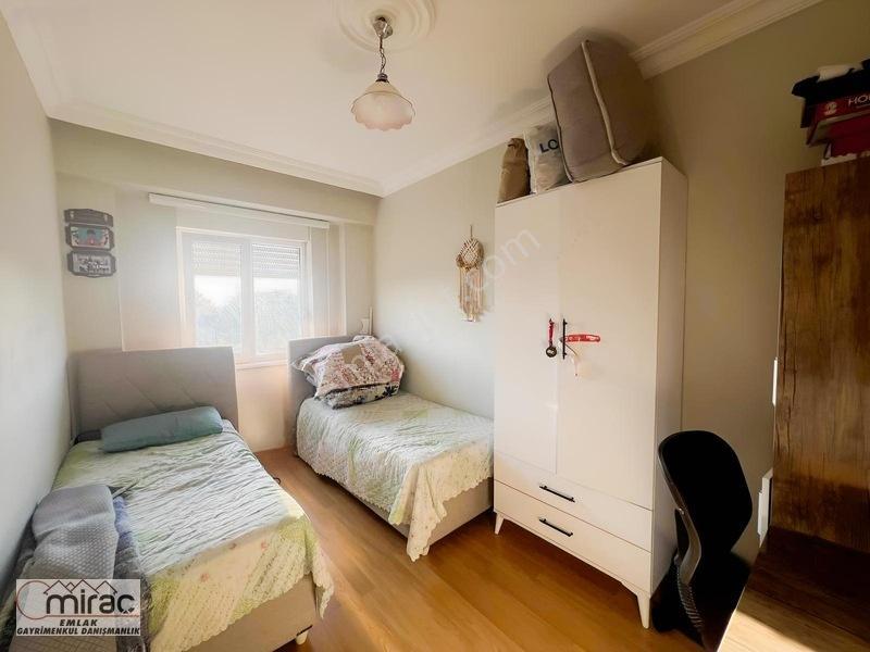 Sarılar Mahallesi Köşe Başında 2+1 Geniş Ve Ferah Daire — fotoğraf 12