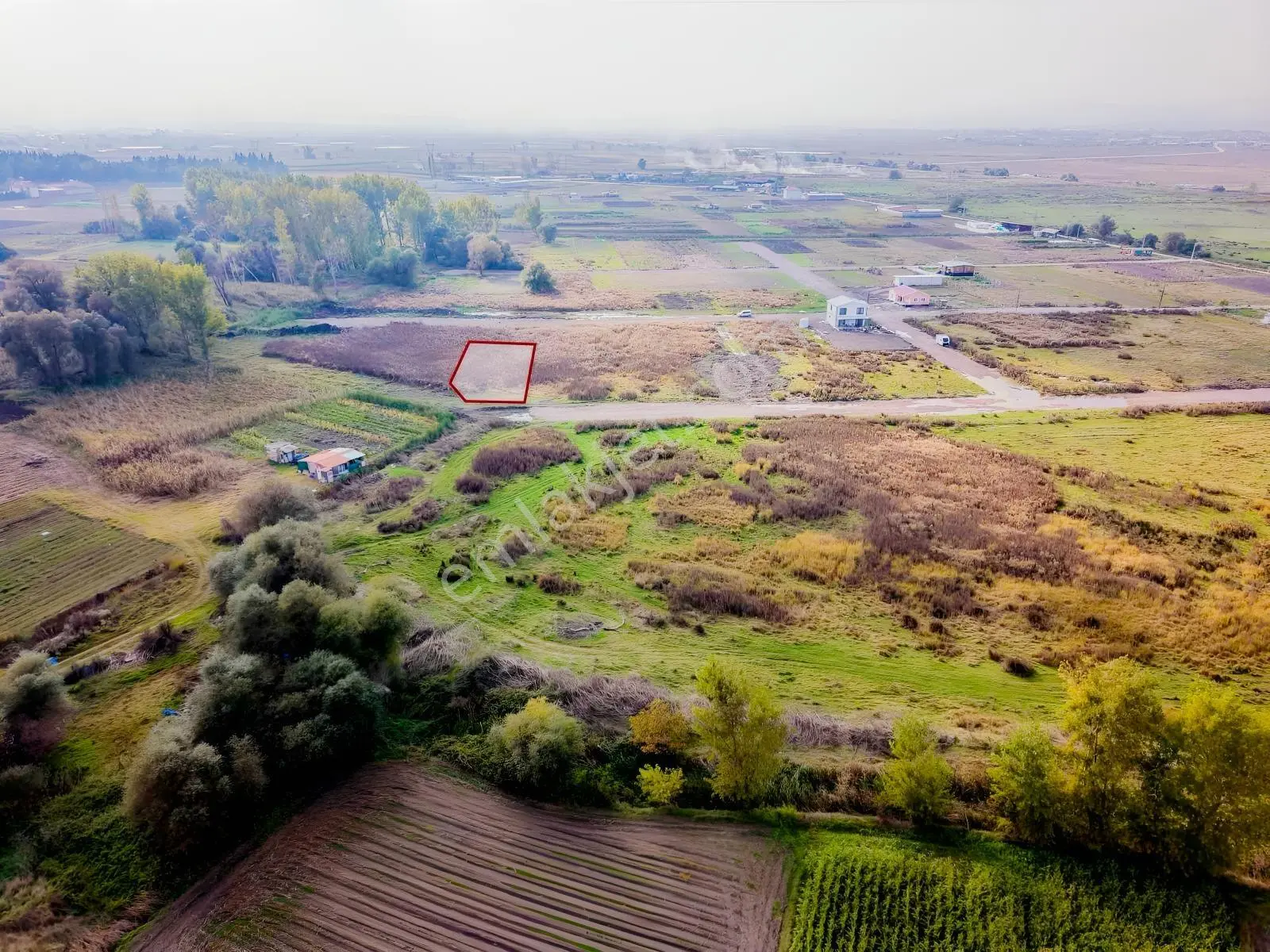 Normdan Aslıhan Mahallesinde Satılık 758 M² Villa Arsası — fotoğraf 3