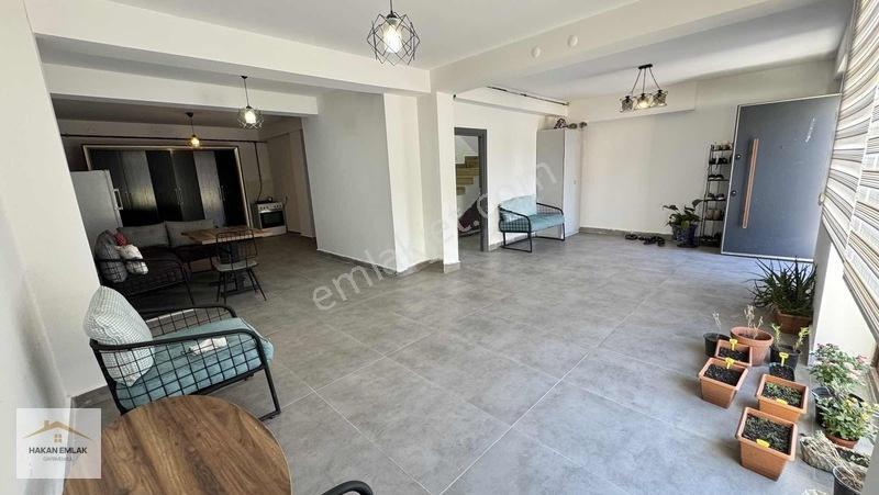 Buharaevler'de Her Detayı Özel Tasarlanmış 7+1 Prestij Villa — fotoğraf 5