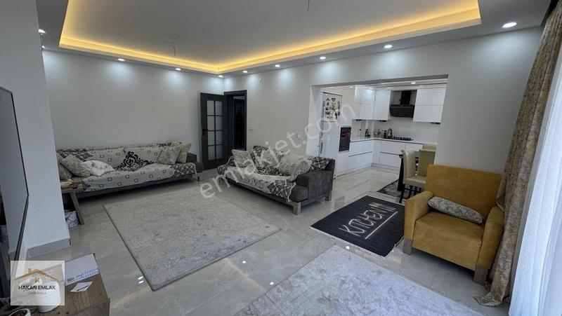 Buharaevler'de Her Detayı Özel Tasarlanmış 7+1 Prestij Villa — fotoğraf 14