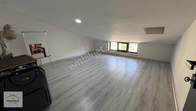 Buharaevler'de Her Detayı Özel Tasarlanmış 7+1 Prestij Villa — fotoğraf 28