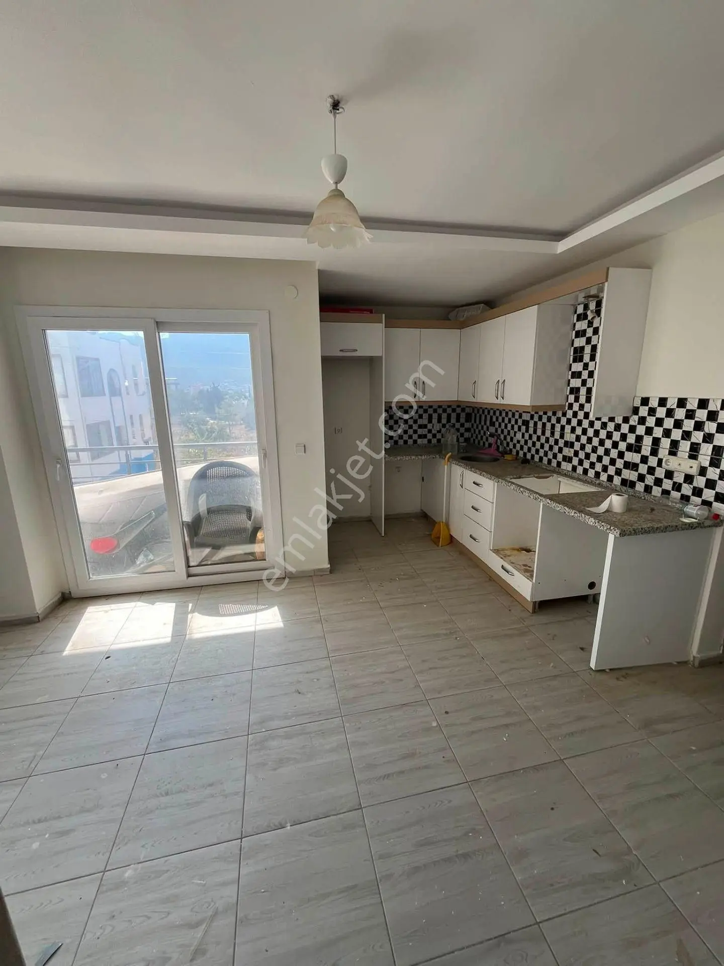 Yeşilovacık 1+1 Satılık Daire — fotoğraf 6
