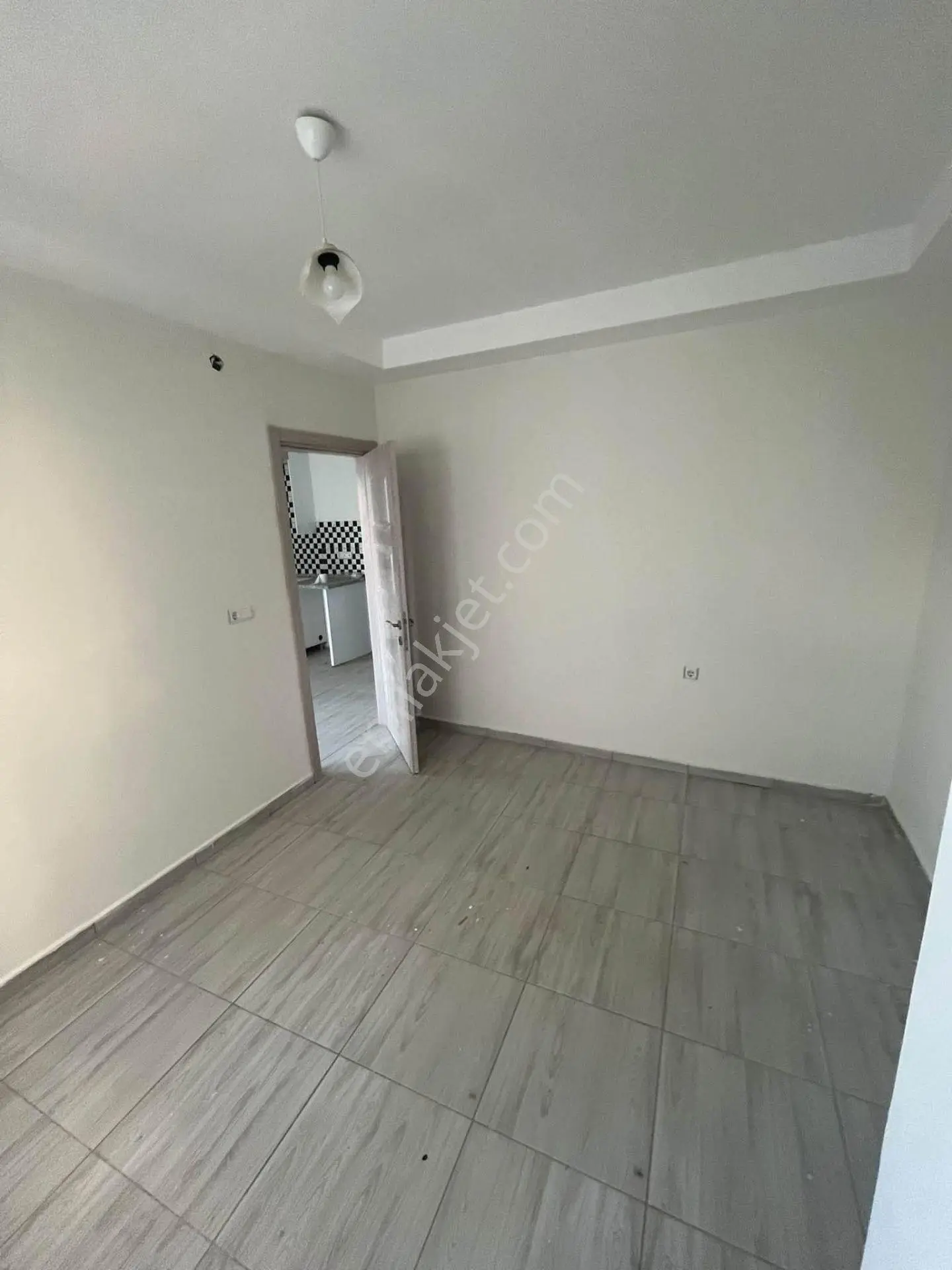 Yeşilovacık 1+1 Satılık Daire — fotoğraf 9