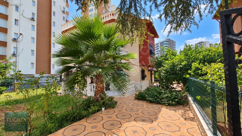 Yüzüncüyıl Doktorlar Sitesinde Kiralık Triblex Villa