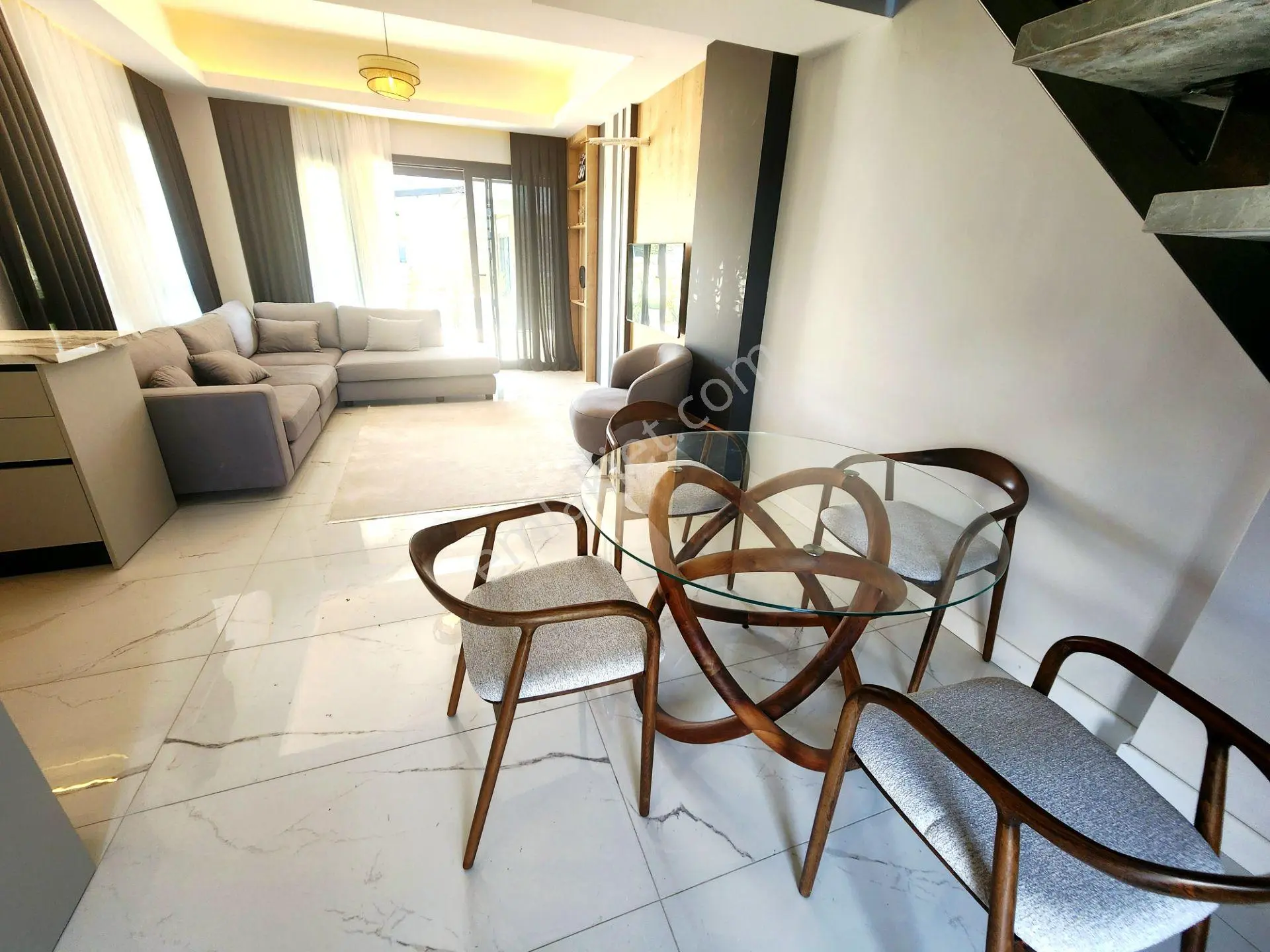 Kuşadası Davutlar %50 Vadeli Projeden Denize Çok Yakın Villalar — fotoğraf 12