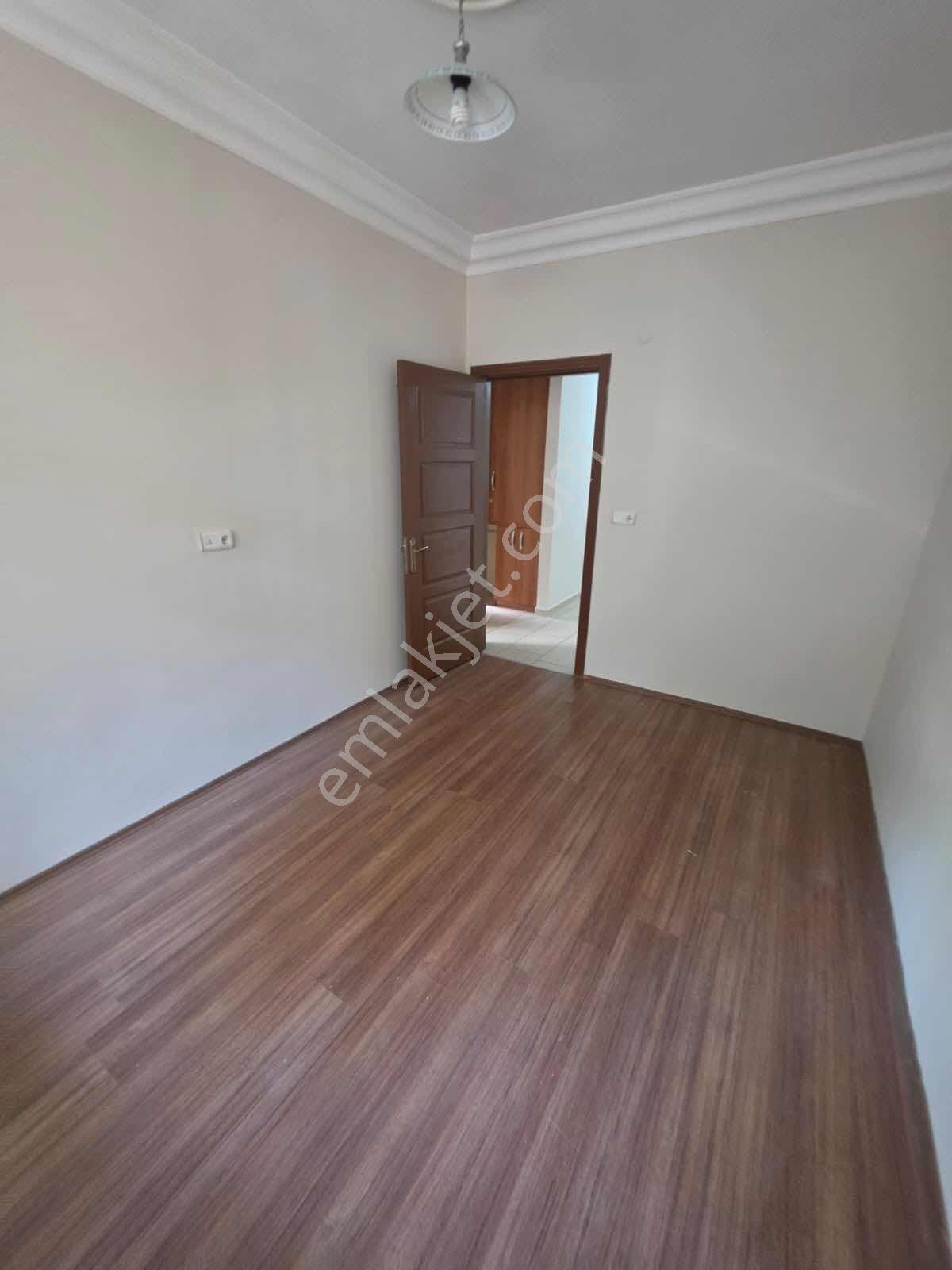 Yayla Mah. Barbaros Cad. Üzeri 100m² 3+1 Yüksek Giriş Fırsat — fotoğraf 3