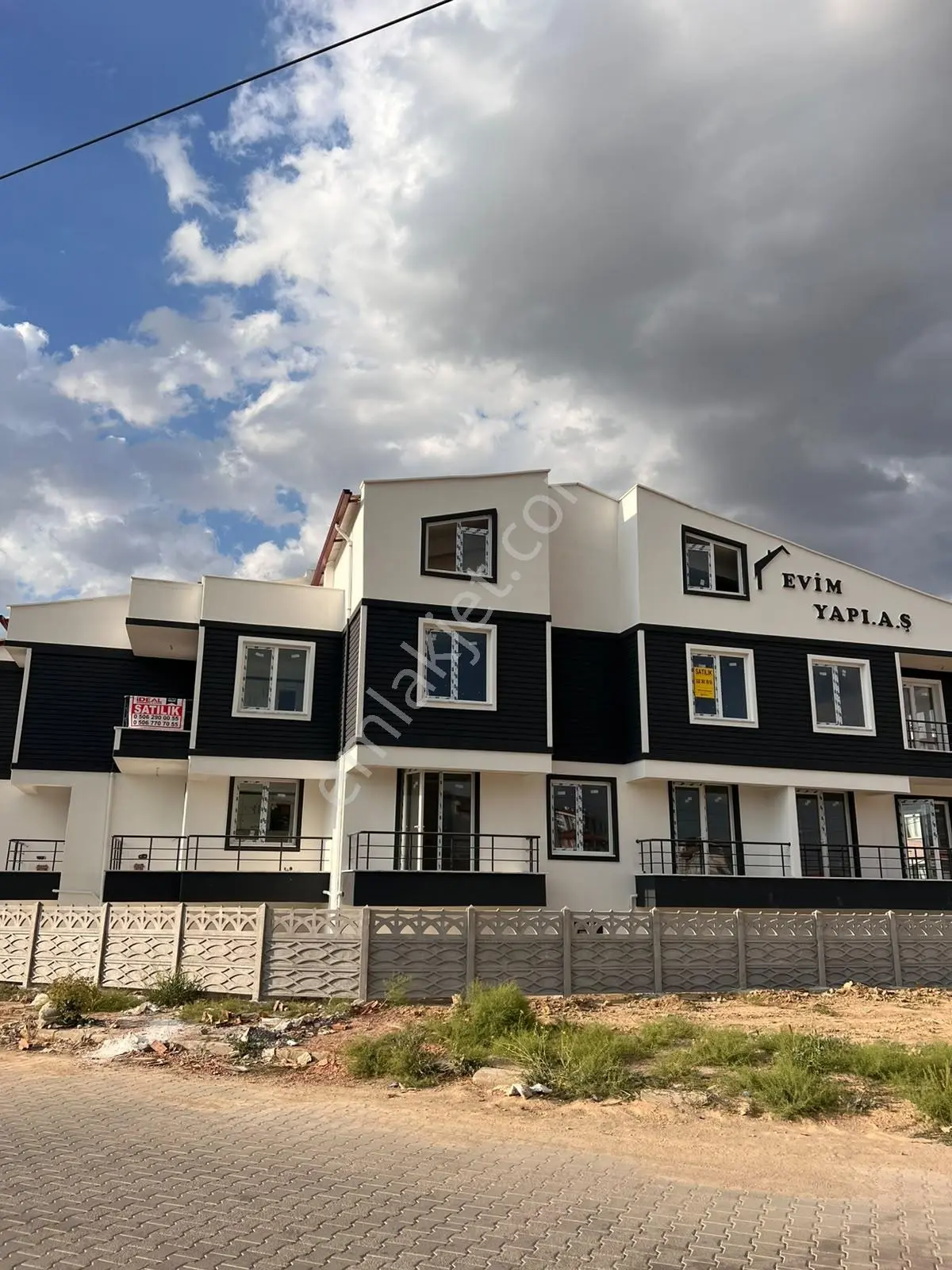 3+1 Satılık ! Karşıyaka Mah. Sıfır 3+1 , 120 M² Satılık Daire — fotoğraf 3