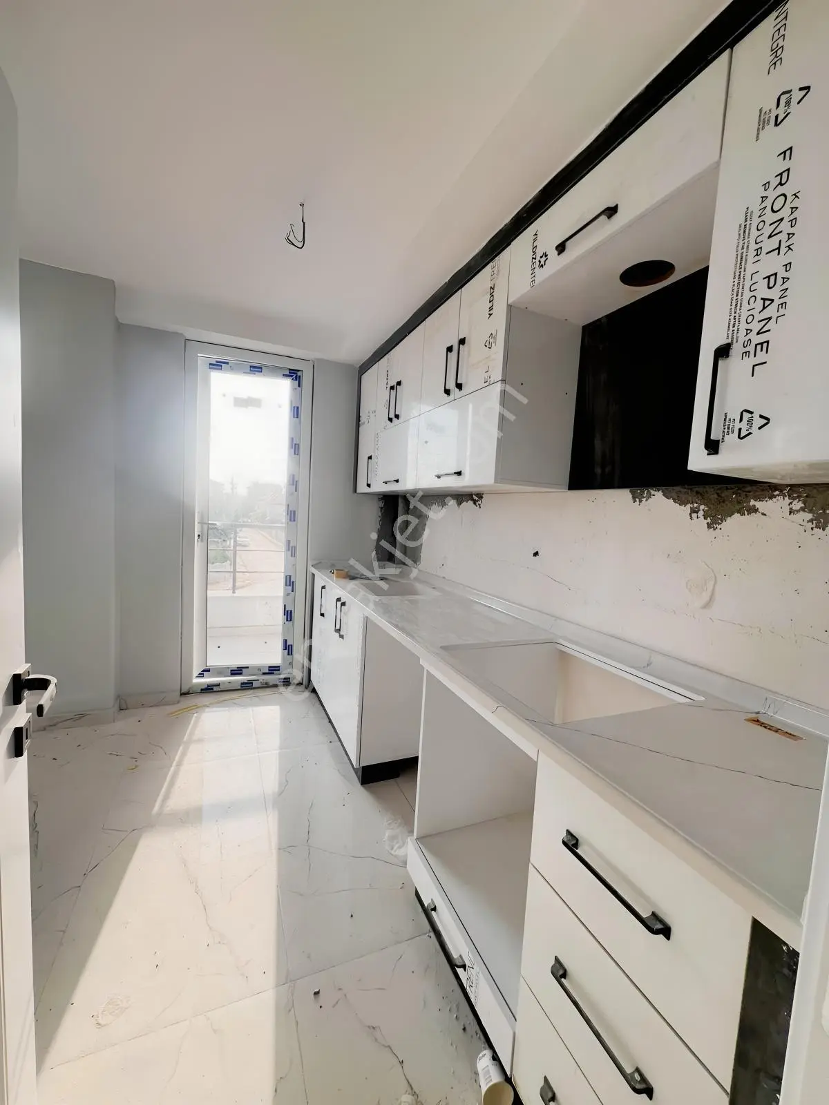 3+1 Satılık ! Karşıyaka Mah. Sıfır 3+1 , 120 M² Satılık Daire — fotoğraf 11