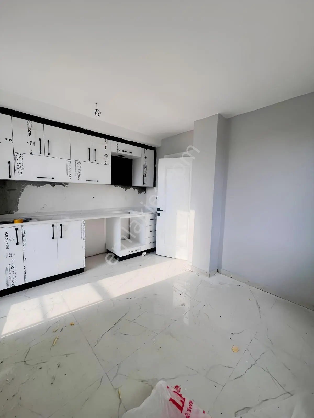 3+1 Satılık ! Karşıyaka Mah. Sıfır 3+1 , 120 M² Satılık Daire — fotoğraf 12