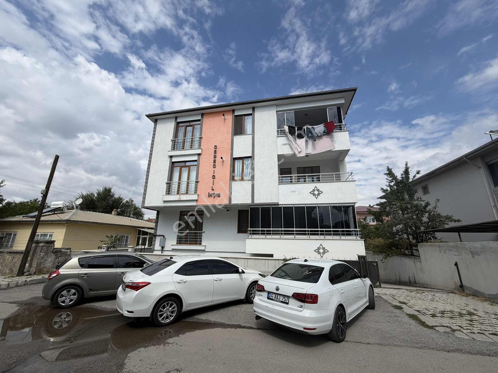 Remax Dem'Den İnönü Mahallesinde Satılık 3+1 Daire