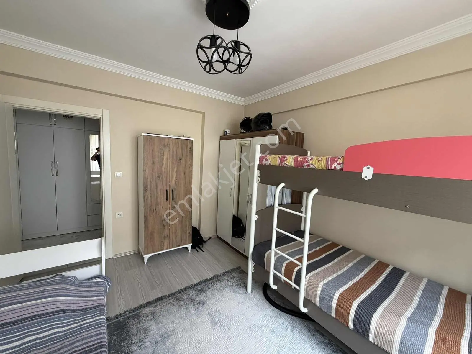 Remax Dem'den İnönü Mahallesinde Satılık 3+1 Daire — fotoğraf 9