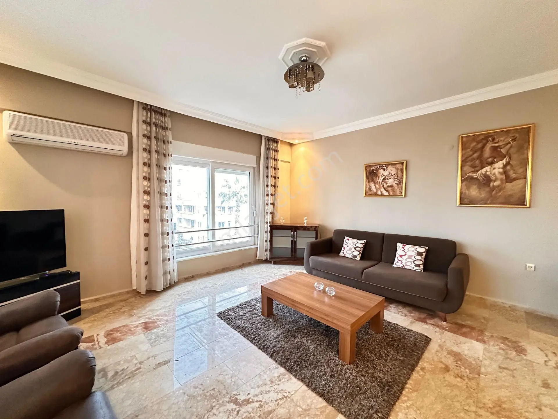 Alanya Mahmutlar'da Denize 150 M Sahile Geçişli Sitede Eşyalı 2+1 — fotoğraf 2