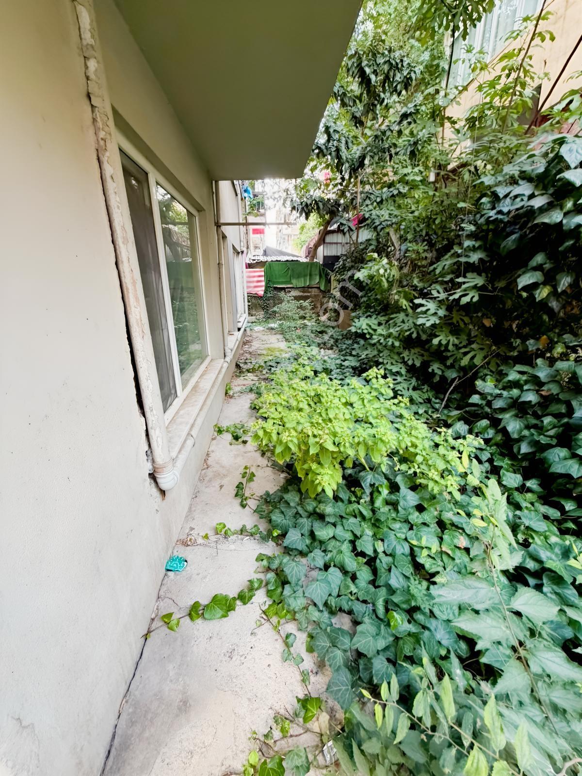 Bahçeli Metroya Yakın Kat Mülkiyetli 2+1 Satılık Daire — fotoğraf 17