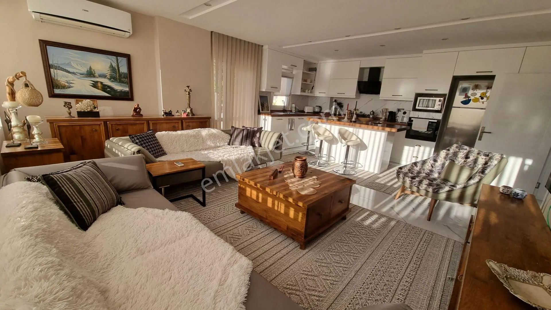 Alanya Cikcilli'De Aktiviteli Sitede Eşyalı 110 M² 2+1 Daire