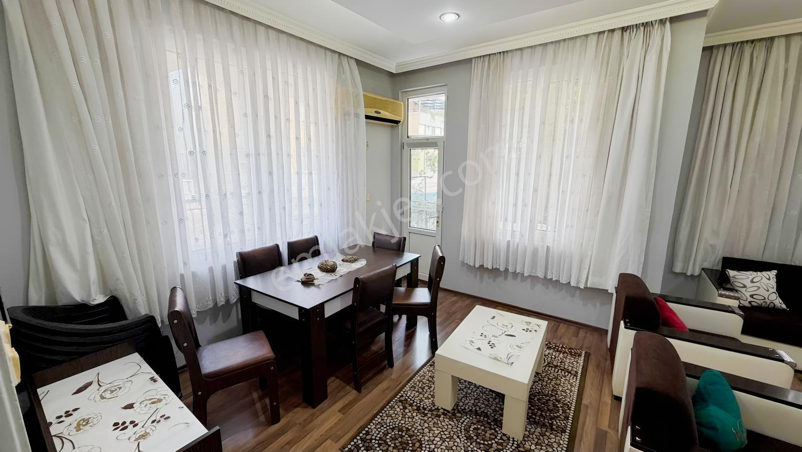 Varsak Altıayakta Havuzlu Sitede 5+1 Tripleks Villa! — fotoğraf 4