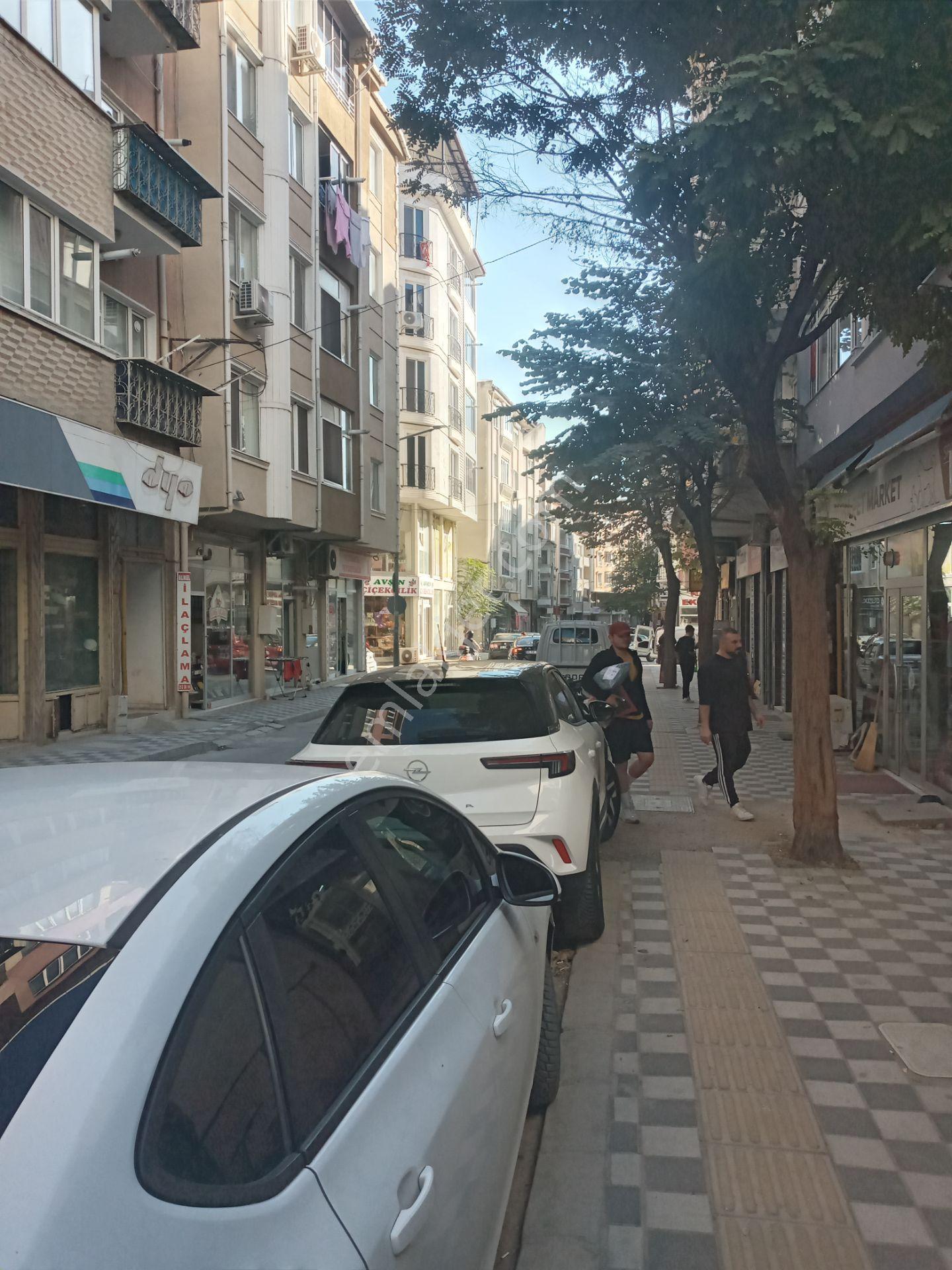 Kırklareli Merkezde 2+0 Satılık Daireler — fotoğraf 3
