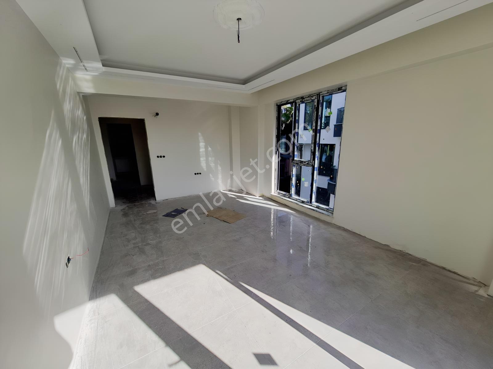 Kartepe'de Site İçerisinde Sıfır Satılık 2+1 Çatı Dubleks — fotoğraf 4