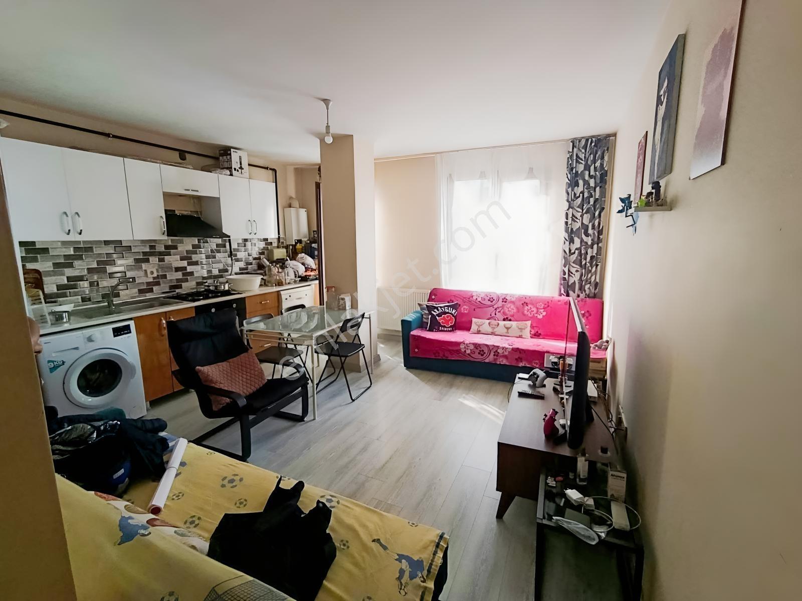 Kağıthane Talatpaşa Mahallesi Rezidans Ta Satılık 2+1