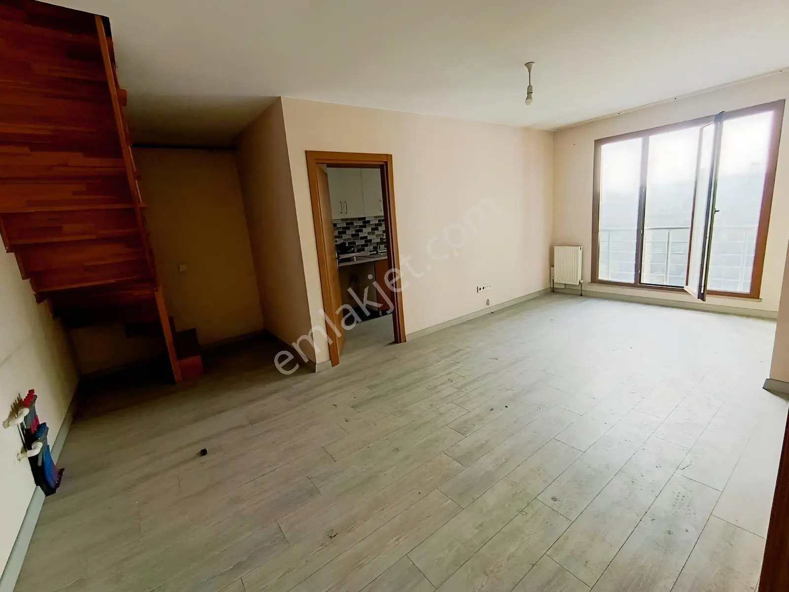 Kağıthane Talatpaşa Mah Rezidans Ta Satılık Çatı Piyesli Dublex