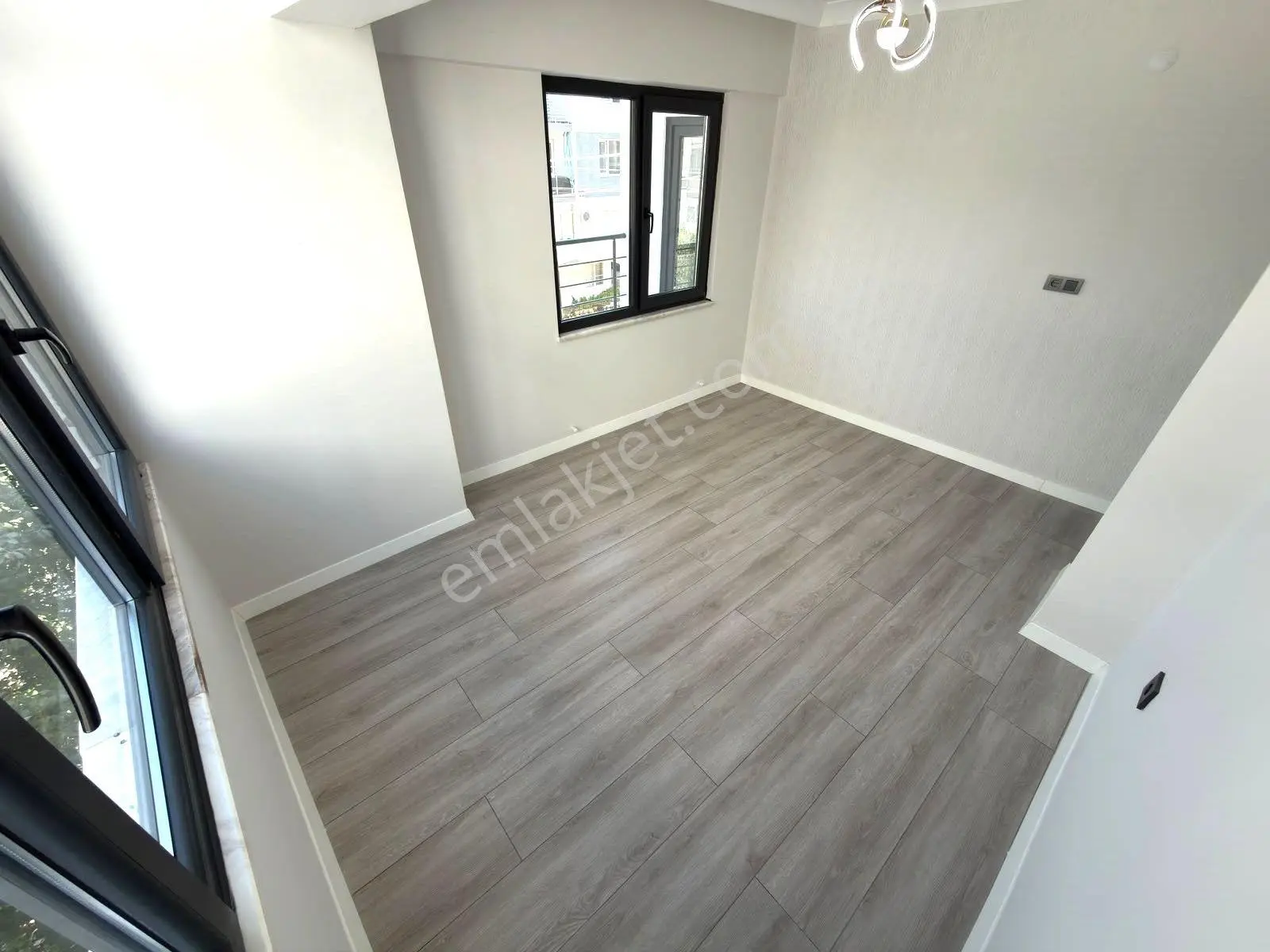 𝄞melodi'den Akçay Merkez'de Denize 100mt Ara Kat Ön Cephe Ayrı Mutfaklı Tasarım Harikası 2+1 Daire — fotoğraf 23