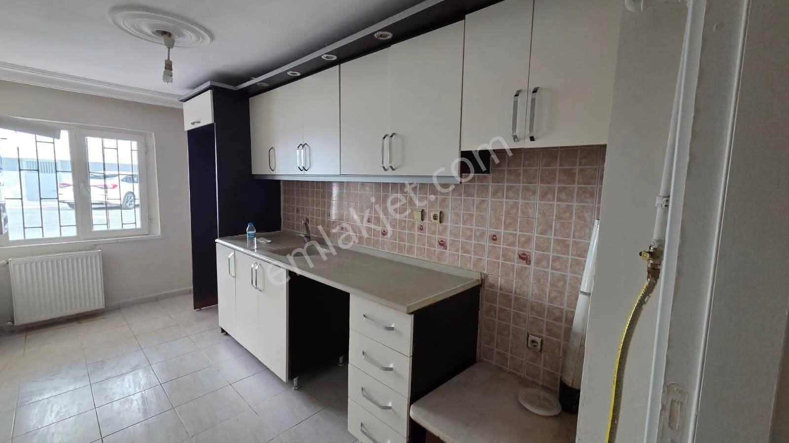 Samsun İlkadım Liman Mahallesi'nde Giriş Kat 3+1 Satılık Daire — fotoğraf 5