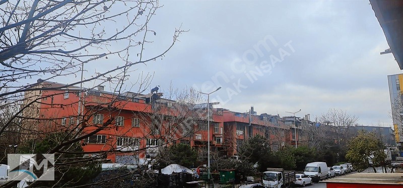 İkitelli Organize Sanayi Pik Dökümcülerde 503 M2 3 Katlı
