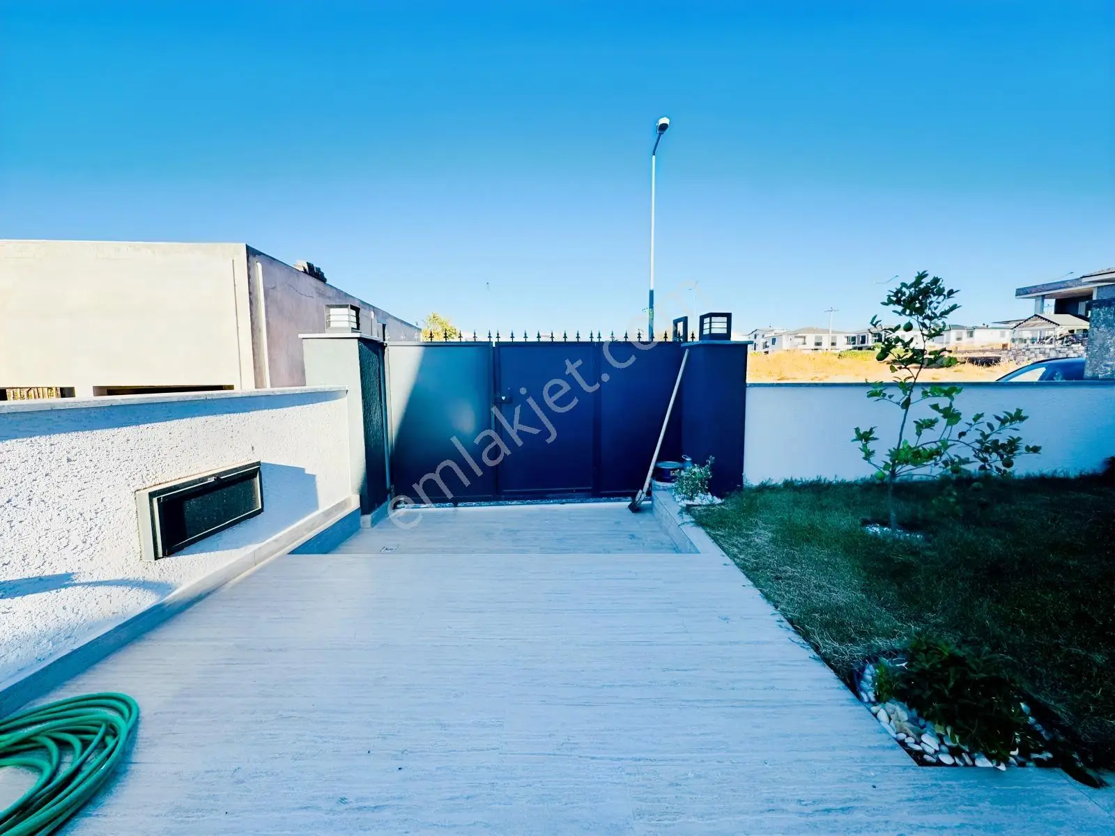 Hisarda Altta Yatak Odalı Geniş Bahçeli Araba Garajlı 4+1 Villa — fotoğraf 10
