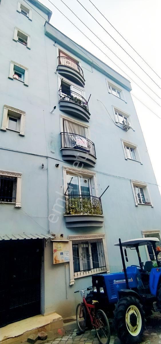 Selvilitepe'De Pazar Yeri Civarı 87 M2 1+1 Ara Kat Satılık Daire