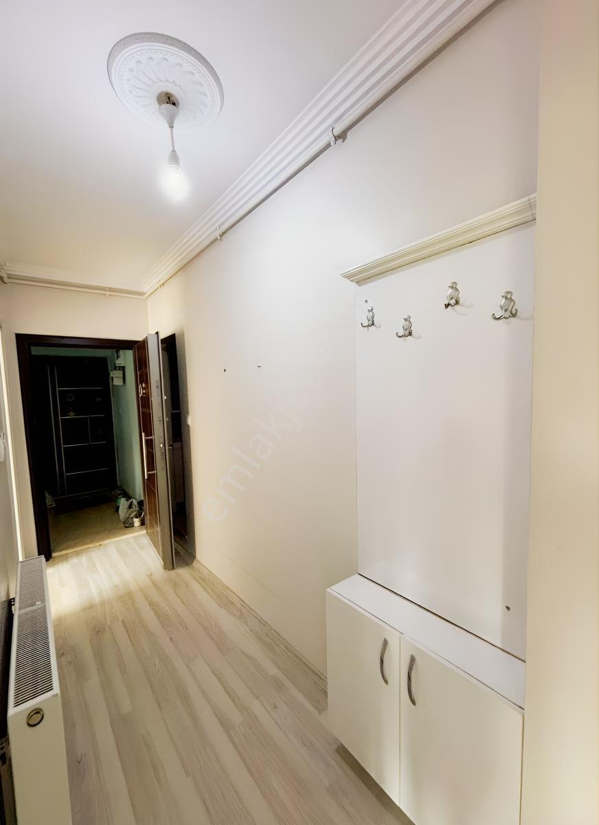 Selvilitepe'de Pazar Yeri Civarı 87 M2 1+1 Ara Kat Satılık Daire — fotoğraf 8