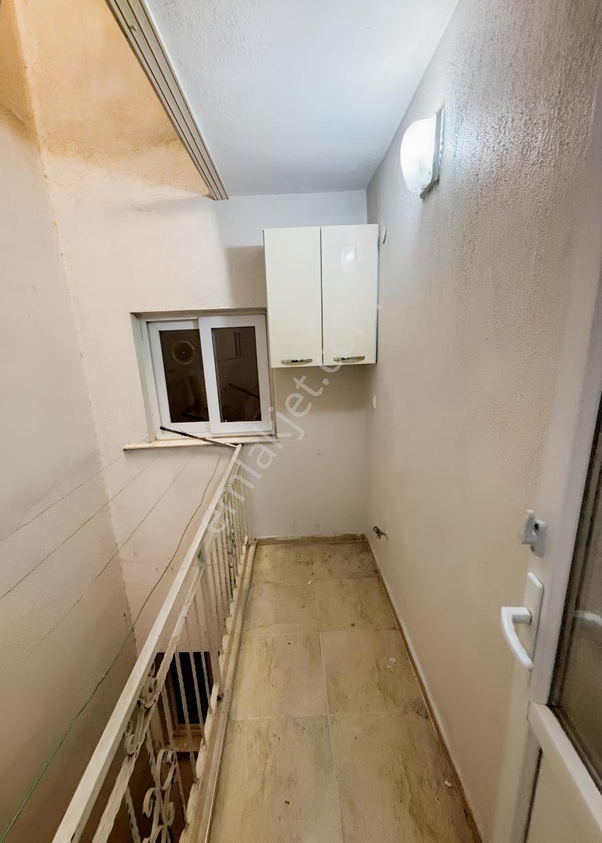 Selvilitepe'de Pazar Yeri Civarı 87 M2 1+1 Ara Kat Satılık Daire — fotoğraf 15