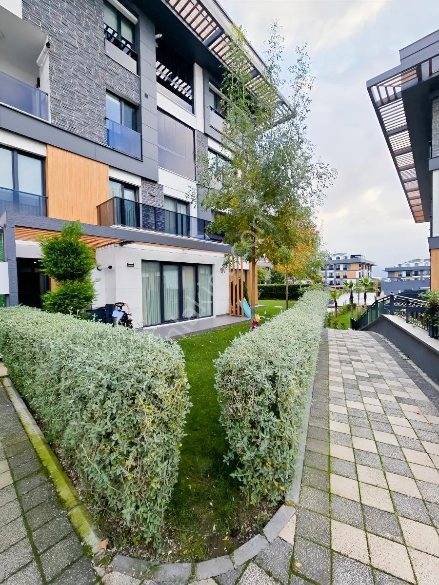 Akyol Vista Sitesinde Özel Bahçeli Satılık 3+1 Dubleks Daire — fotoğraf 6
