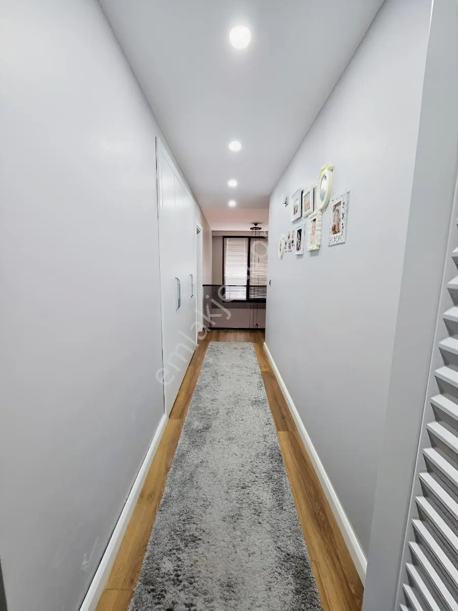 Akyol Vista Sitesinde Özel Bahçeli Satılık 3+1 Dubleks Daire — fotoğraf 9