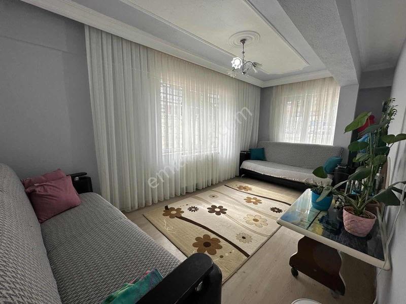 Şehitlik Mevki 3+1 Geniş Doğalgazlı Daire — fotoğraf 11