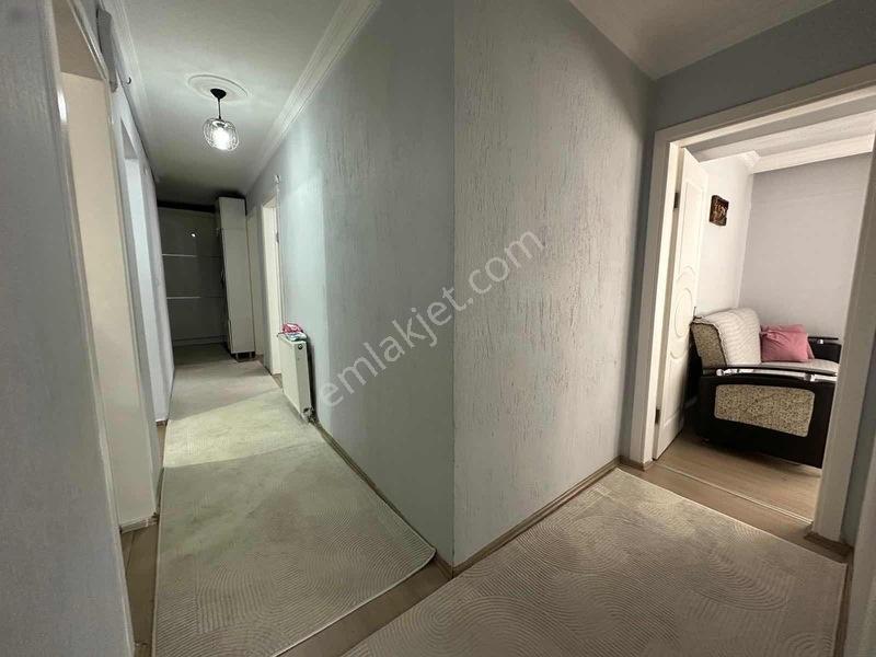 Şehitlik Mevki 3+1 Geniş Doğalgazlı Daire — fotoğraf 13