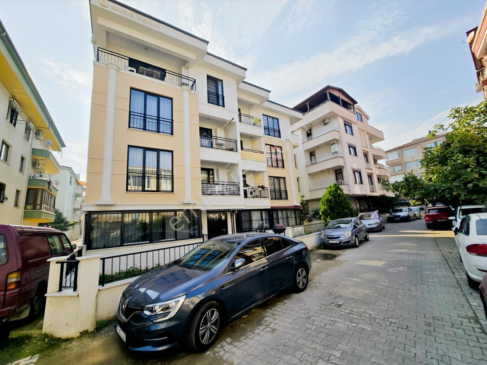 Yalova Bahçelievlerde 220 M², 5+1 Ferah Satılık Dubleks Daire — fotoğraf 2