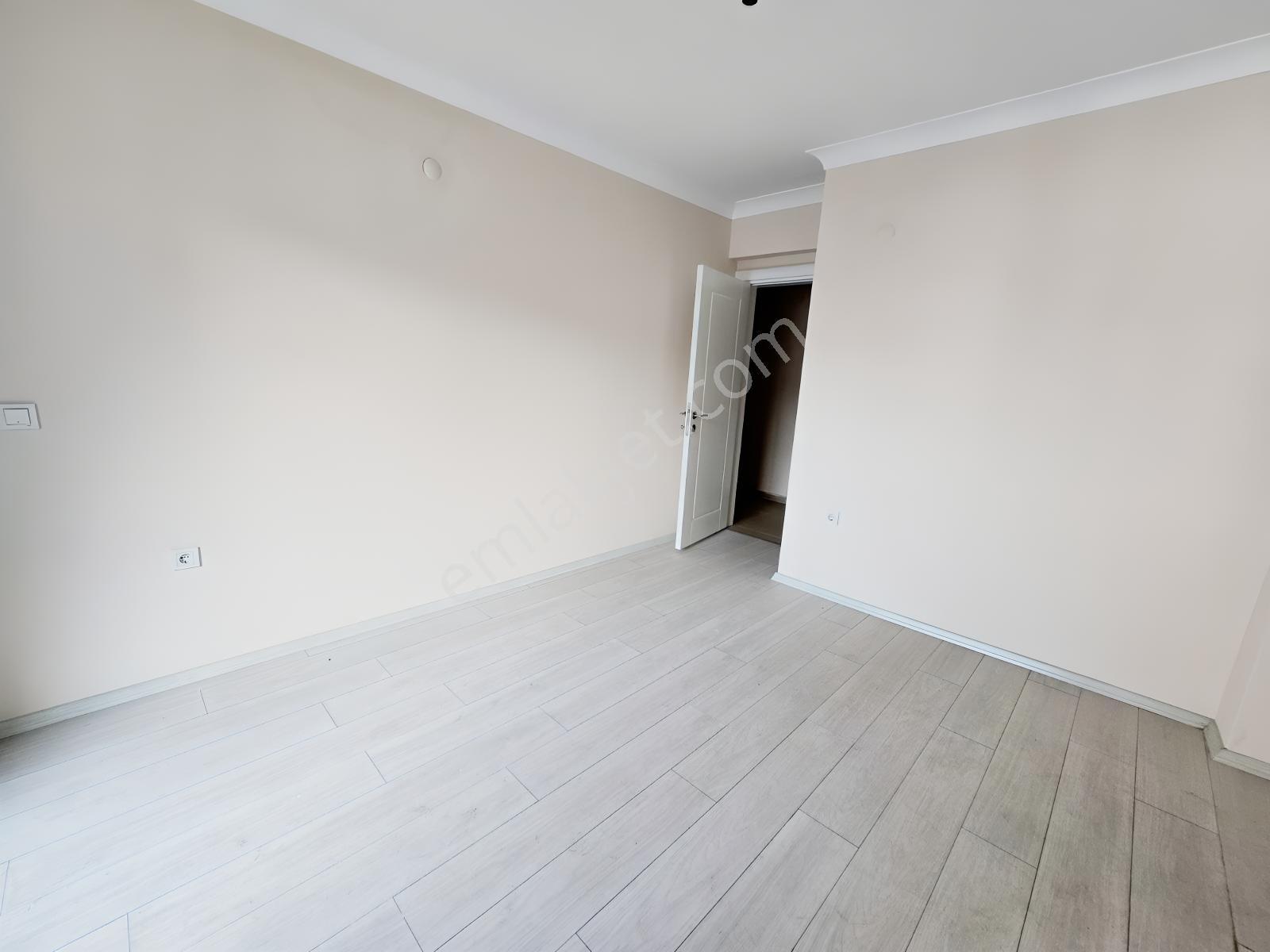 Yalova Bahçelievlerde 220 M², 5+1 Ferah Satılık Dubleks Daire — fotoğraf 10
