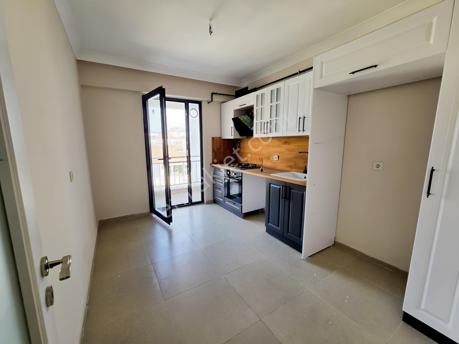 Yalova Bahçelievlerde 220 M², 5+1 Ferah Satılık Dubleks Daire — fotoğraf 22